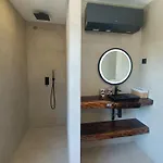 Villa Vue Et Emplacement D'exception à 20 M De La Des Sablettes *