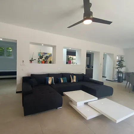 D'exception A 20m Des Sablettes Plage, Cote D'azur Villa *